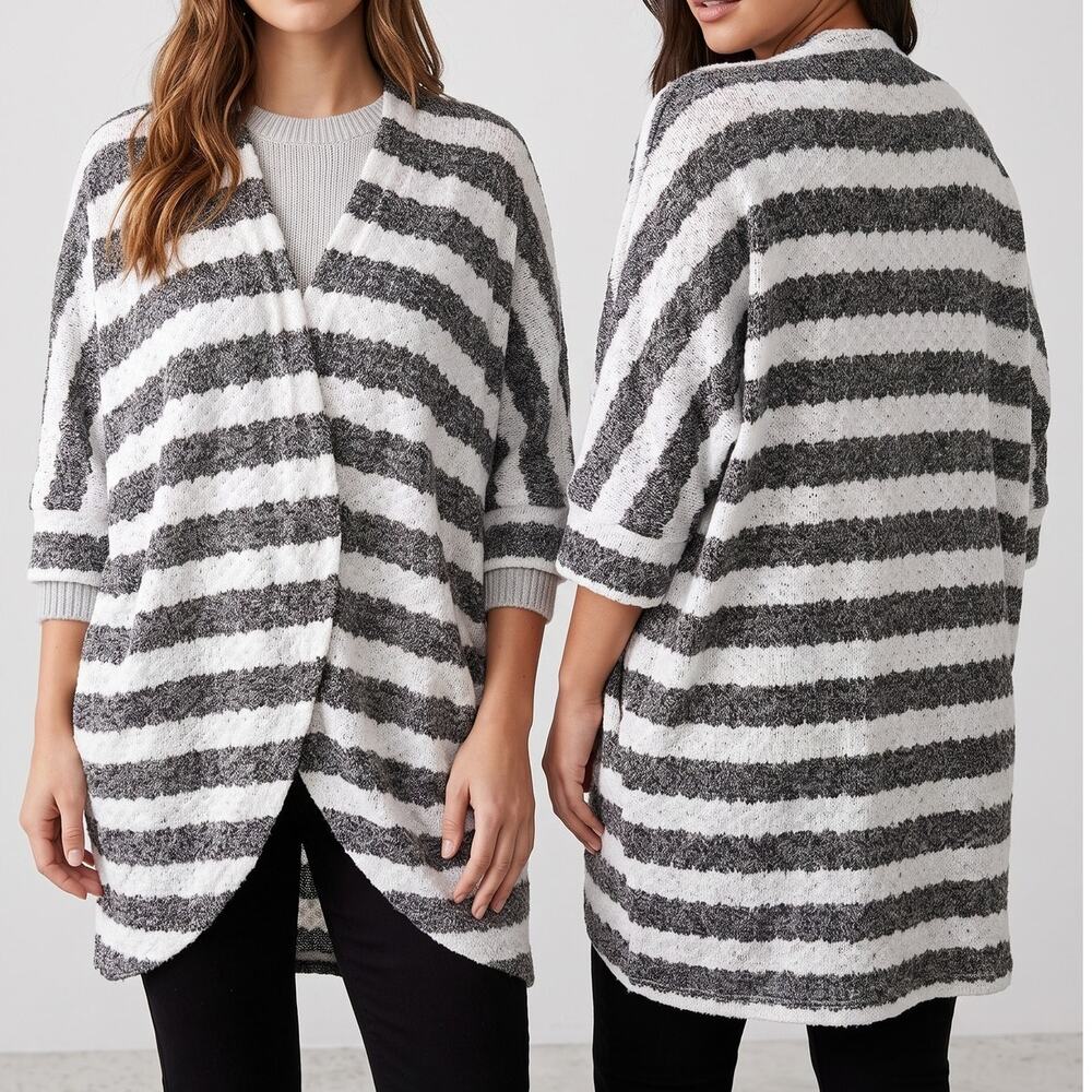 a.n.a A New Approach M Open Front 3/4 Sleeve Cardigan Sweater Gray White Stripe